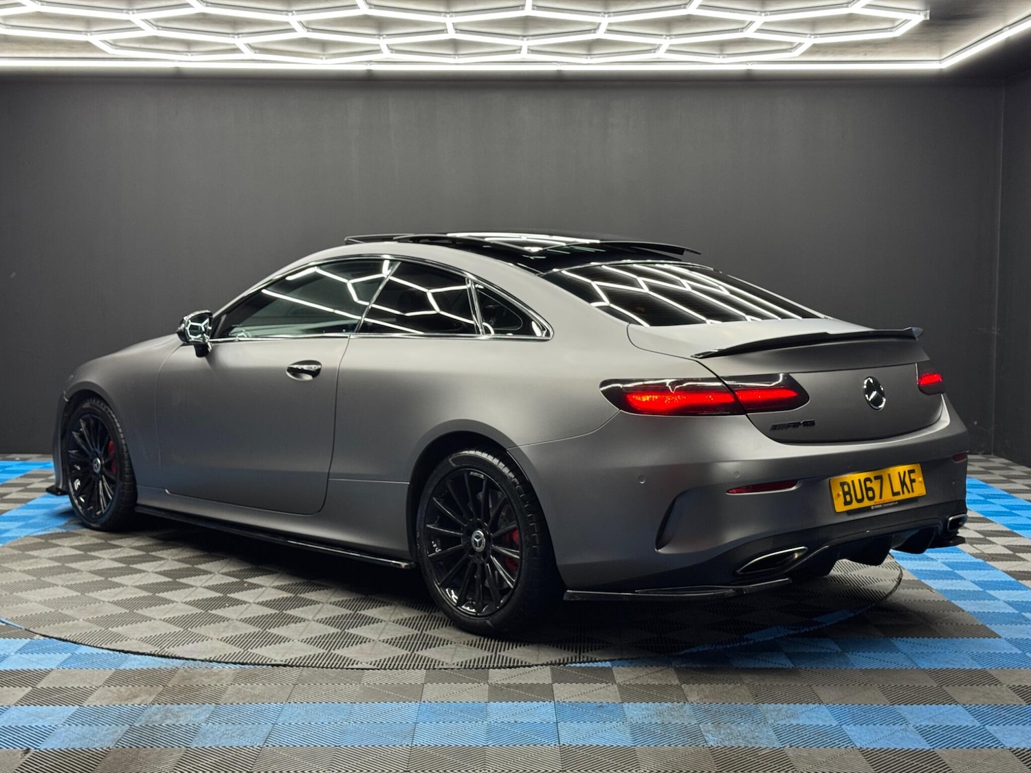 Used Mercedes-Benz E Class 2017 for sale - 77645864: Photo 7