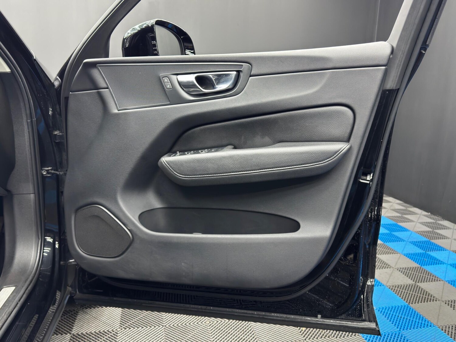 Used Volvo XC60 2021 for sale - 77411216: Photo 44