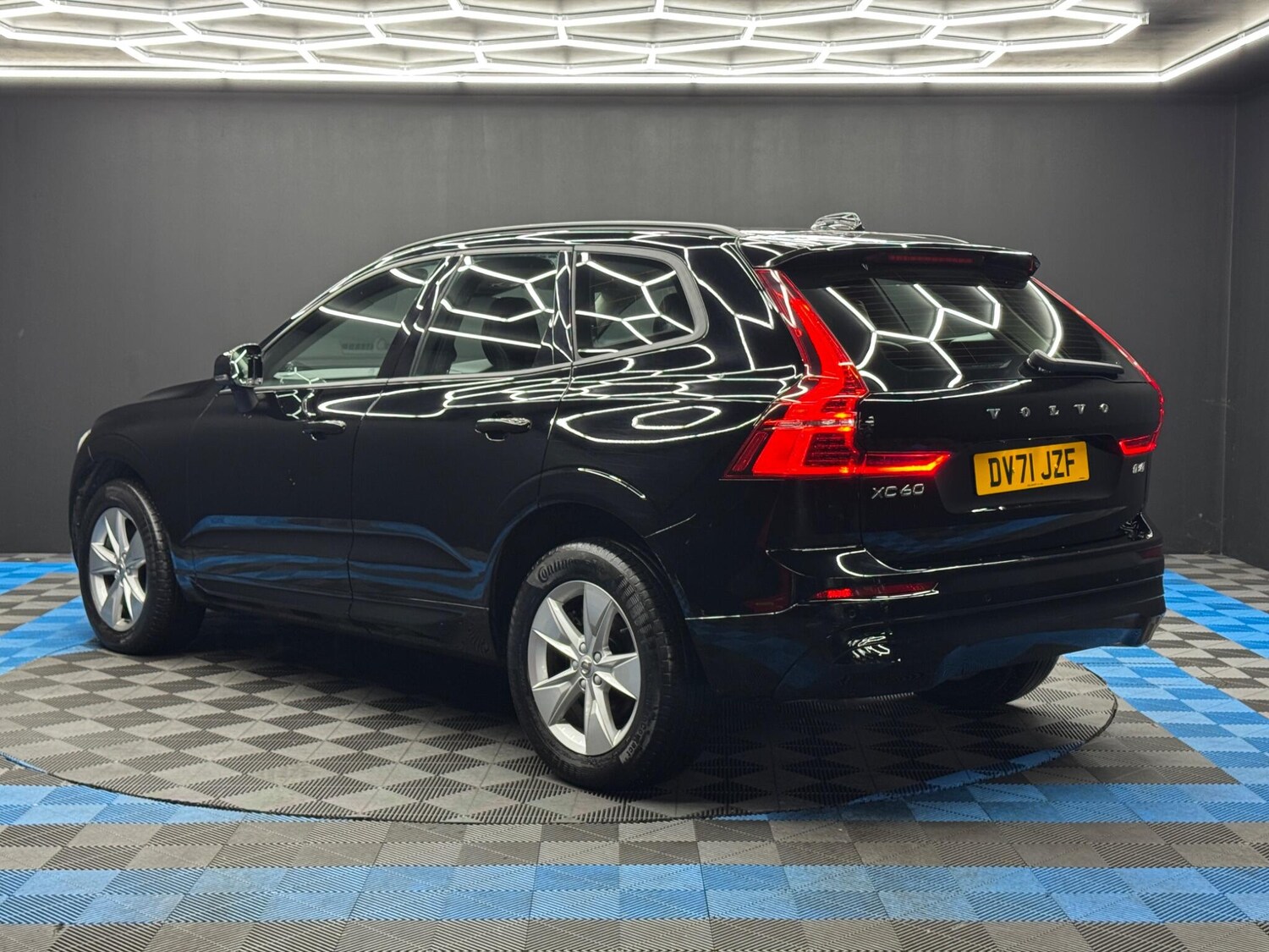 Used Volvo XC60 2021 for sale - 77411216: Photo 7