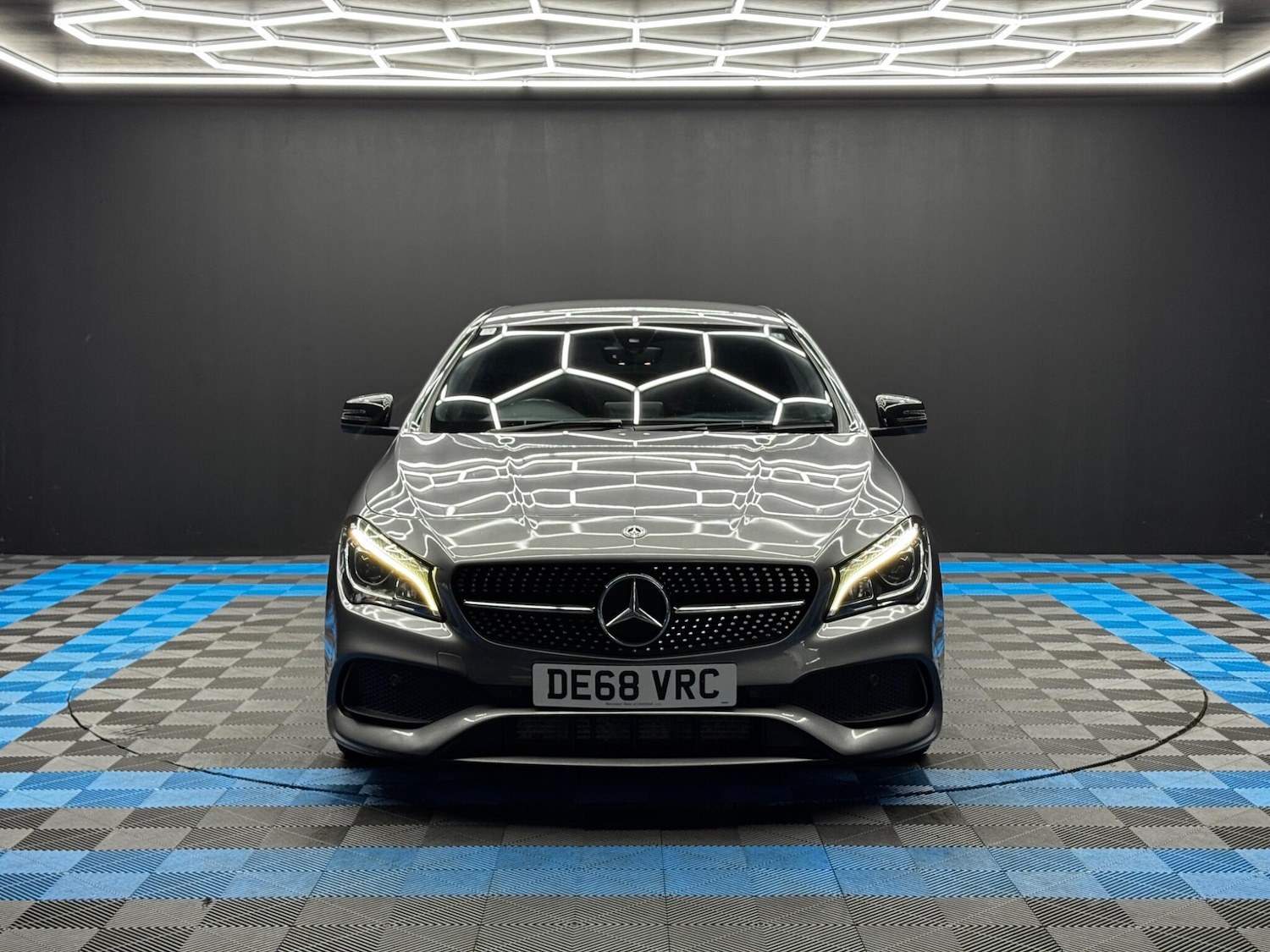 Used Mercedes-Benz CLA 2018 for sale - 76899672: Photo 2