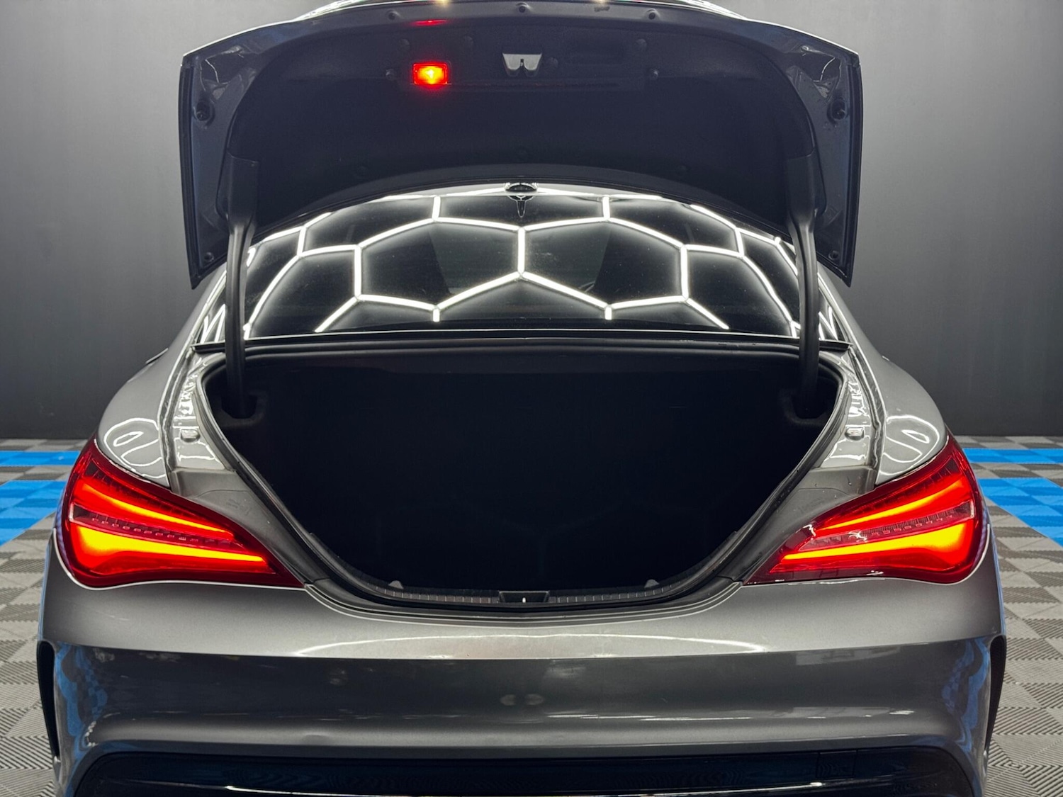 Used Mercedes-Benz CLA 2018 for sale - 76899672: Photo 37