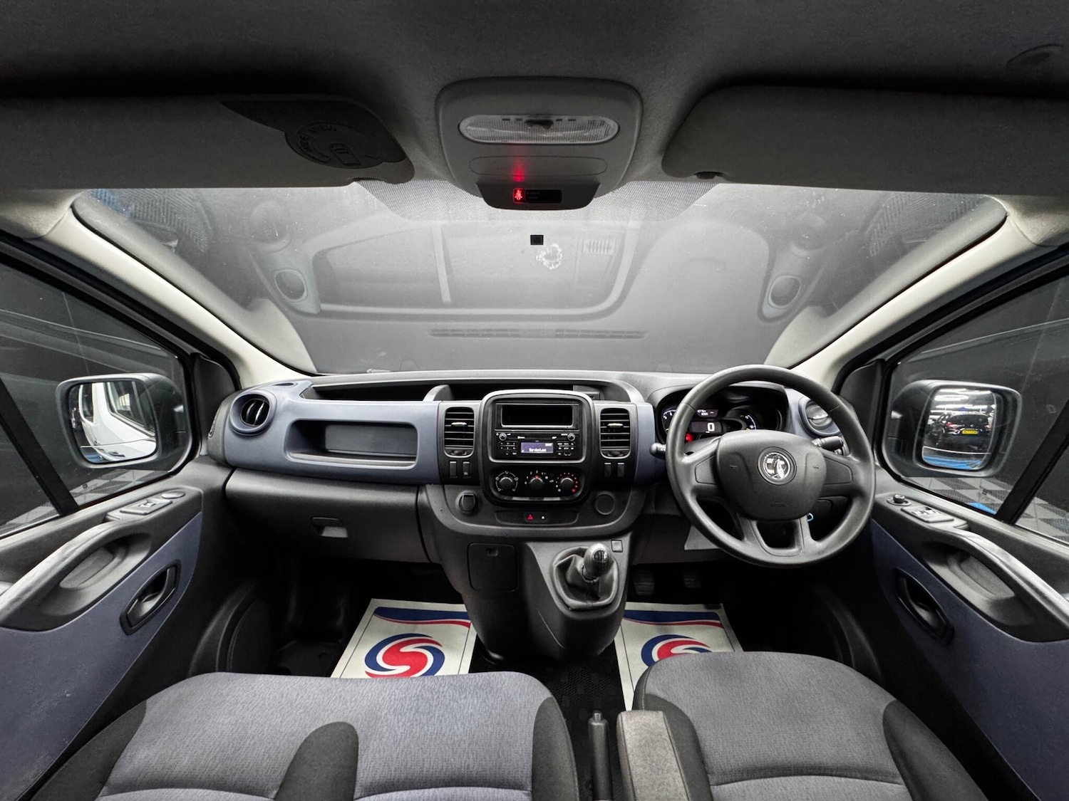 Used Vauxhall Vivaro 2015 for sale - 76658697: Photo 15