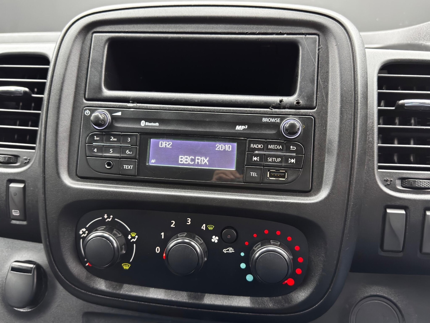 Used Vauxhall Vivaro 2015 for sale - 76658697: Photo 21