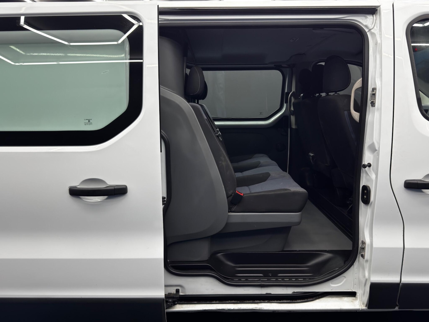 Used Vauxhall Vivaro 2015 for sale - 76658697: Photo 24