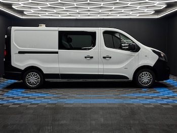 Used Vauxhall Vivaro 2015 for sale - 76658697: Photo