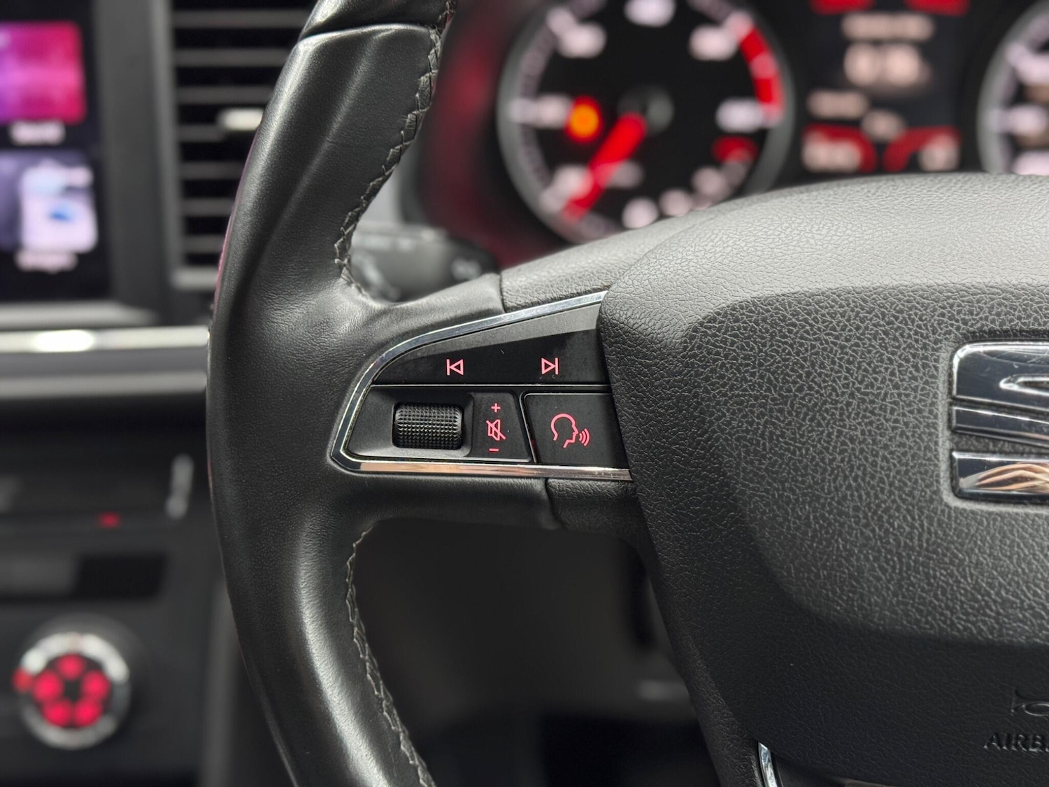 Used SEAT Leon for sale - 77412389: Photo 19