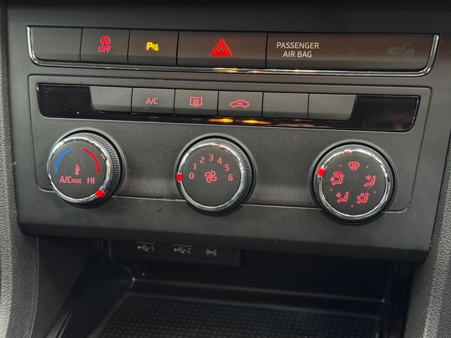 Used SEAT Leon for sale - 77412389: Photo 27