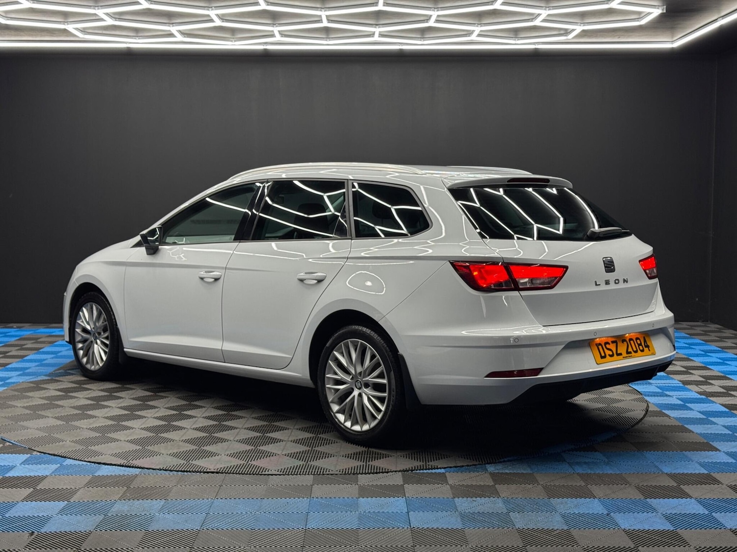 Used SEAT Leon for sale - 77412389: Photo 7