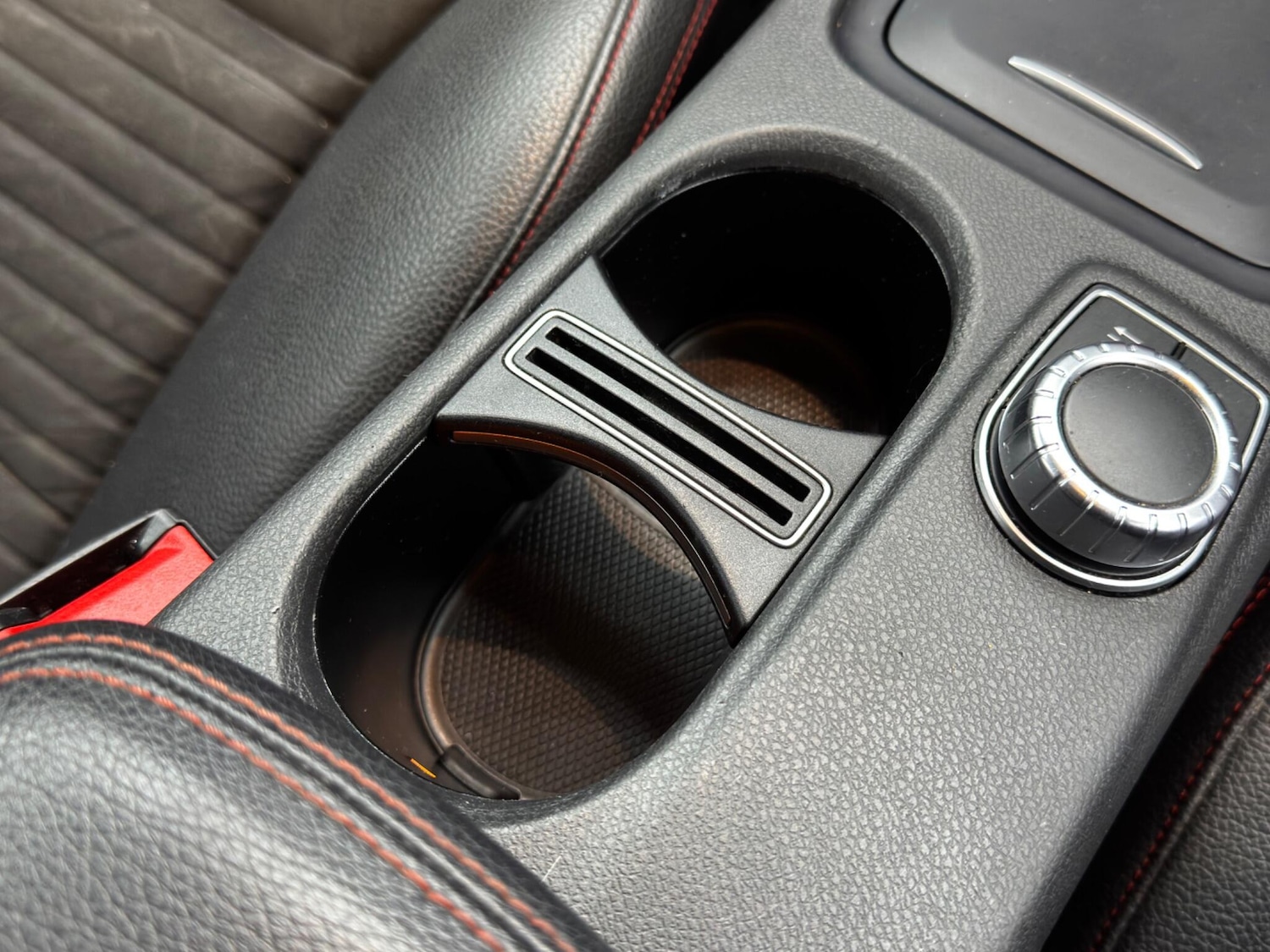 Used Mercedes-Benz GLA 2015 for sale - 77705266: Photo 24