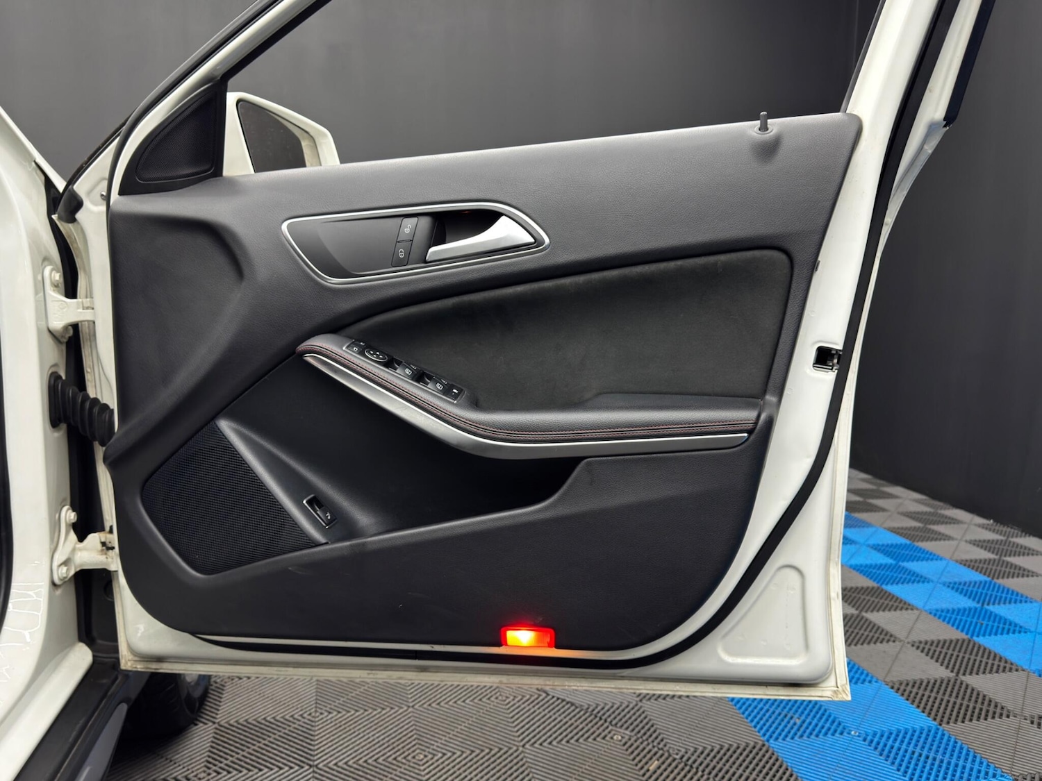 Used Mercedes-Benz GLA 2015 for sale - 77705266: Photo 36