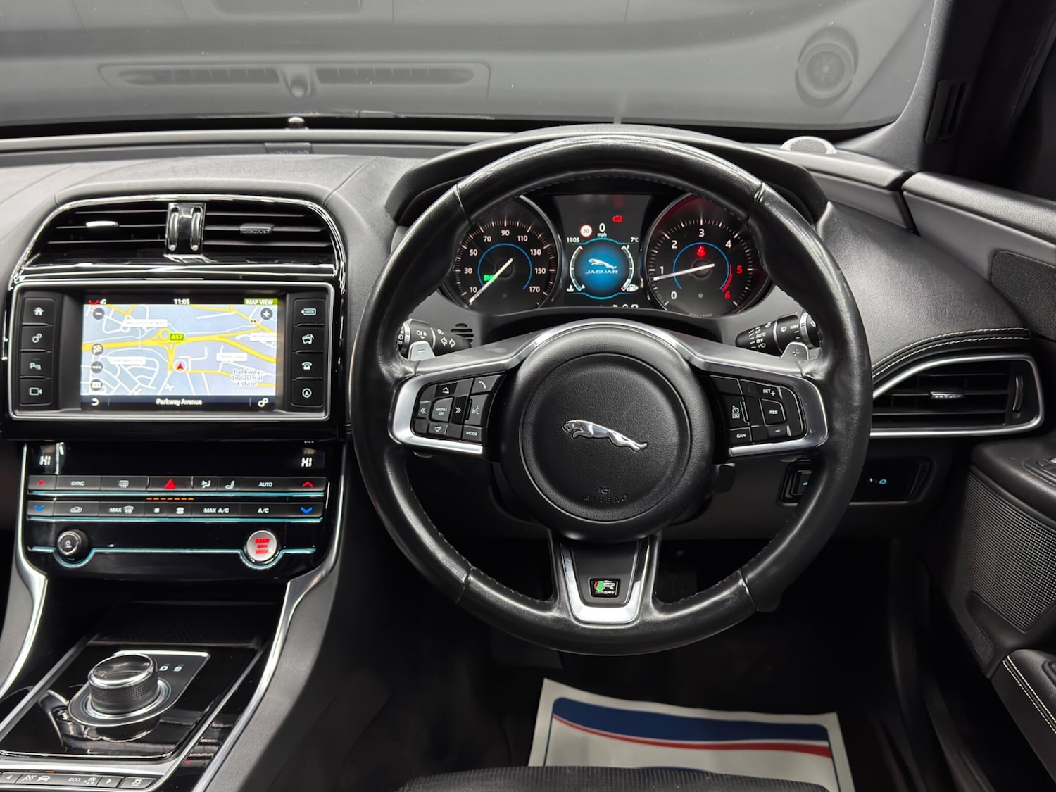 Used Jaguar XE 2018 for sale - 77396033: Photo 18