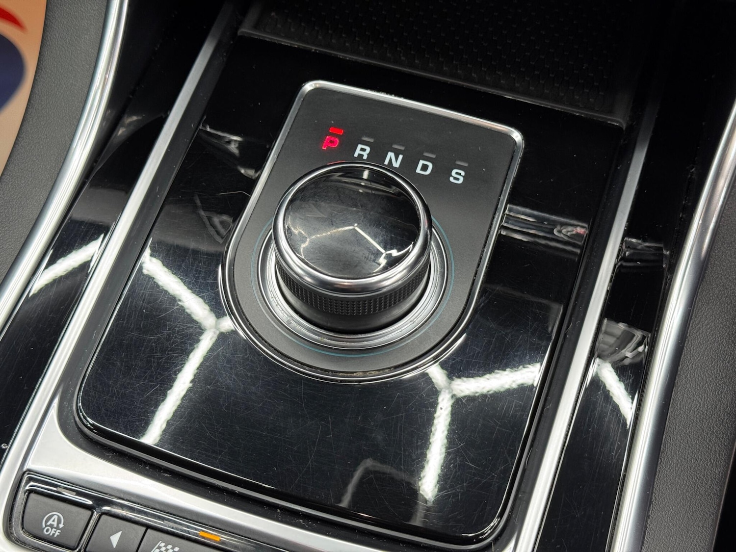 Used Jaguar XE 2018 for sale - 77396033: Photo 27