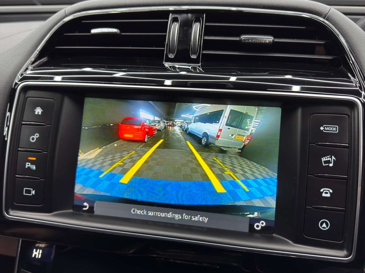 Used Jaguar XE 2018 for sale - 77396033: Photo 36