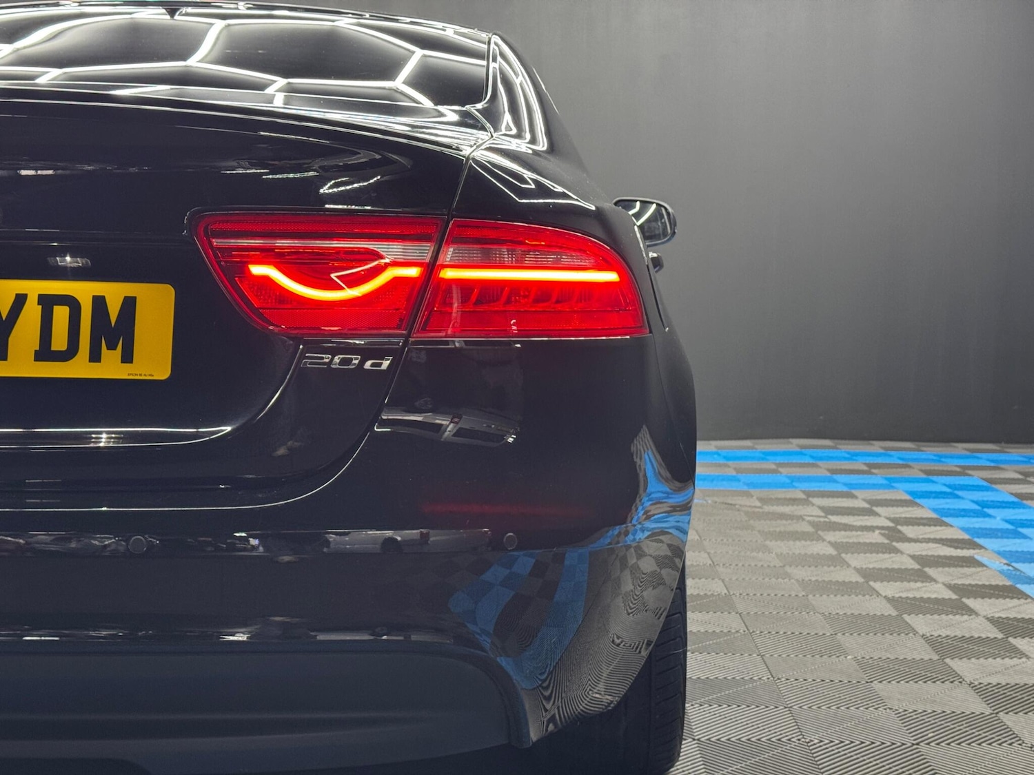 Used Jaguar XE 2018 for sale - 77396033: Photo 44