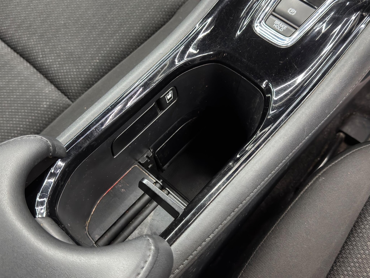 Used Honda HR-V 2015 for sale - 77314808: Photo 22