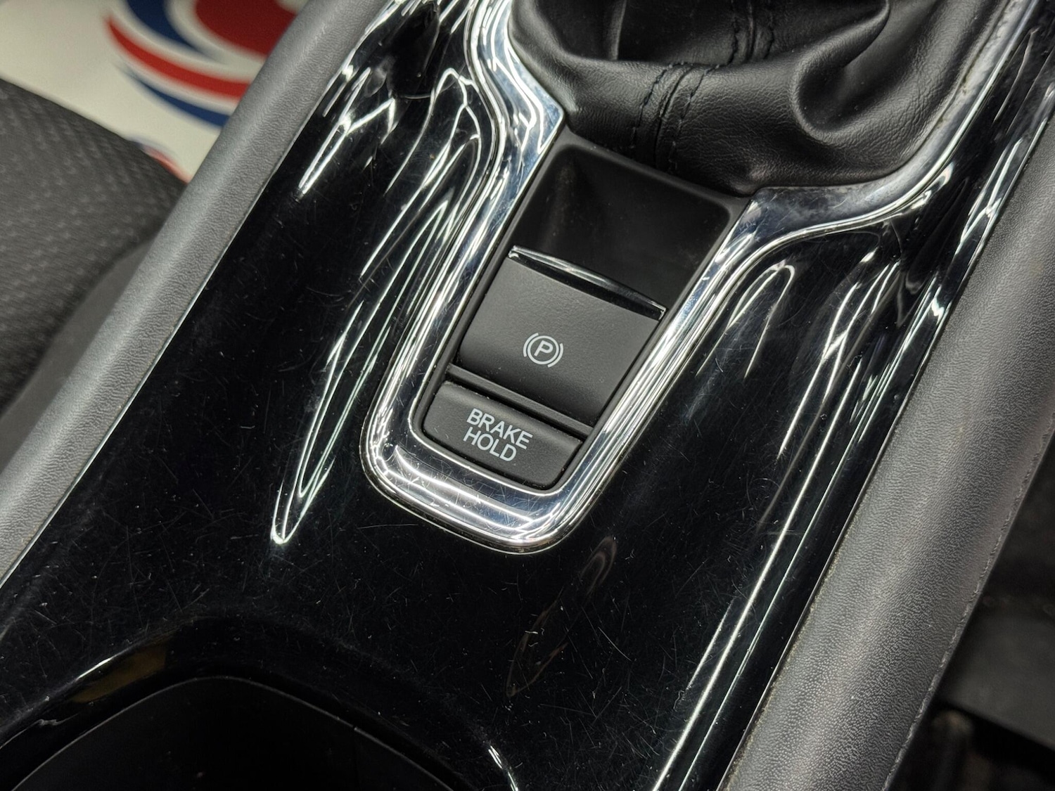 Used Honda HR-V 2015 for sale - 77314808: Photo 23