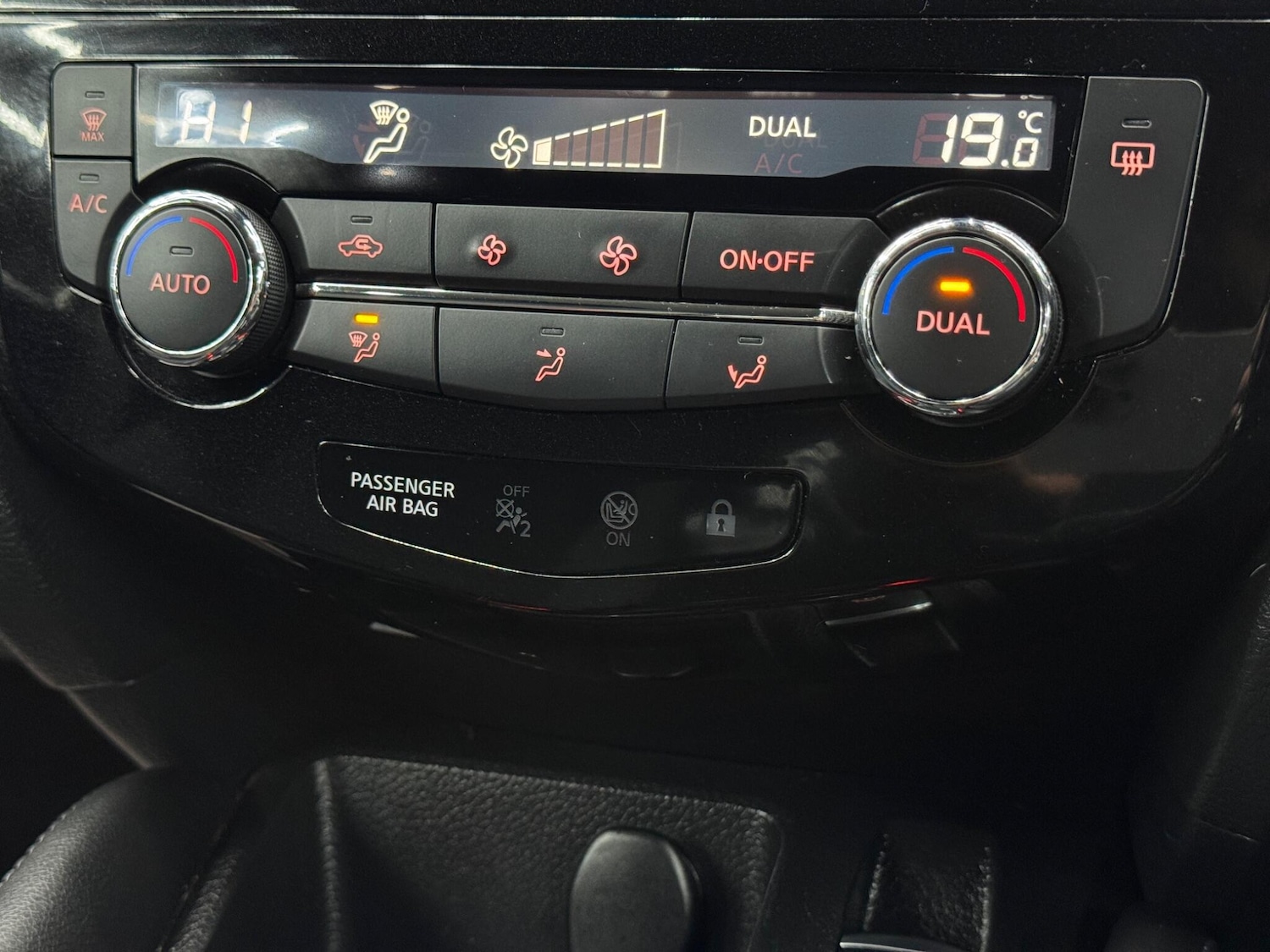 Used Nissan Qashqai 2018 for sale - 78086681: Photo 25