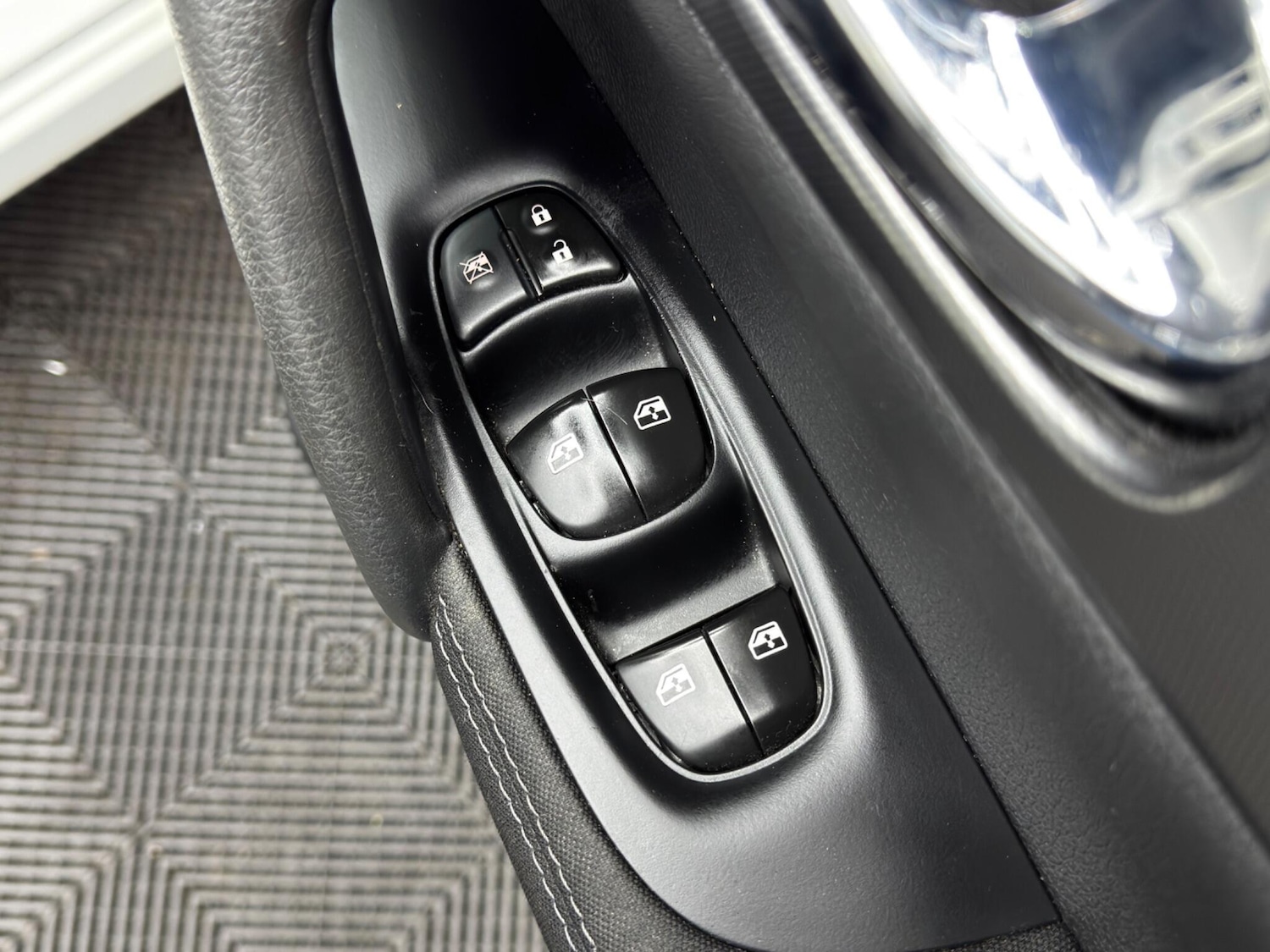 Used Nissan Qashqai 2018 for sale - 78086681: Photo 36