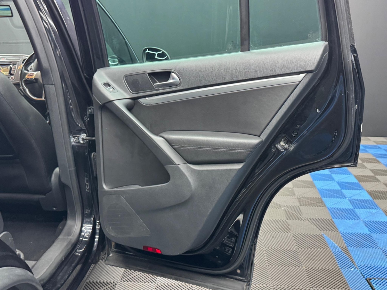 Vehicle 41