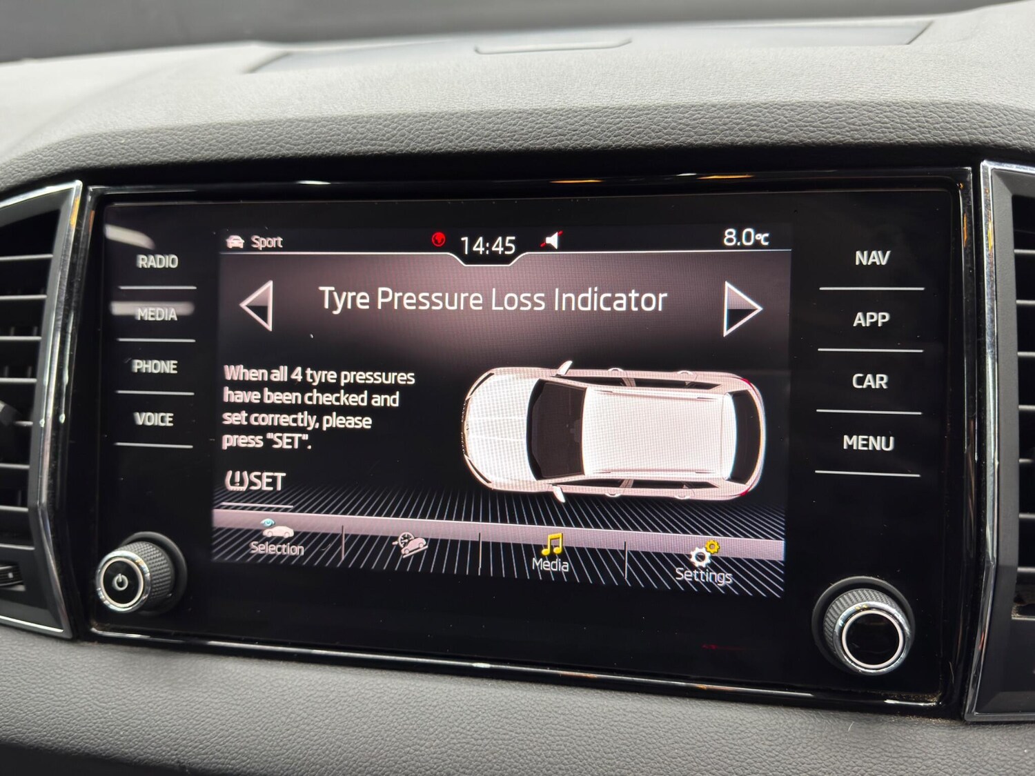 Used Skoda Karoq 2018 for sale - 76850416: Photo 36