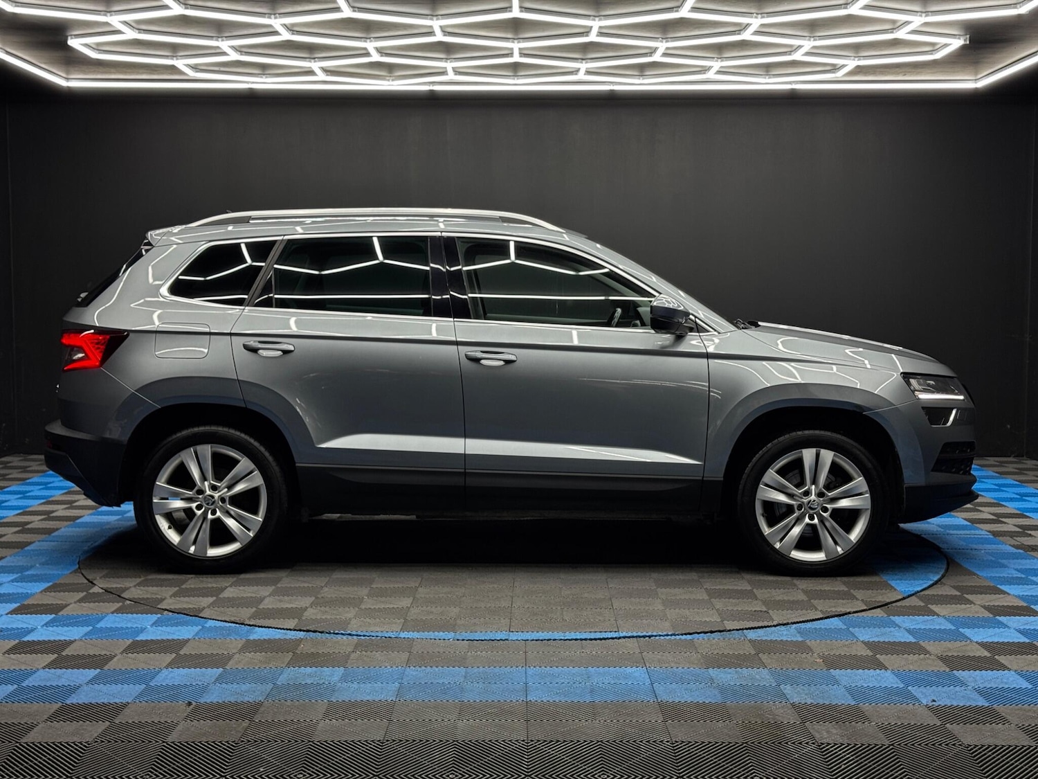 Used Skoda Karoq 2018 for sale - 76850416: Photo 4