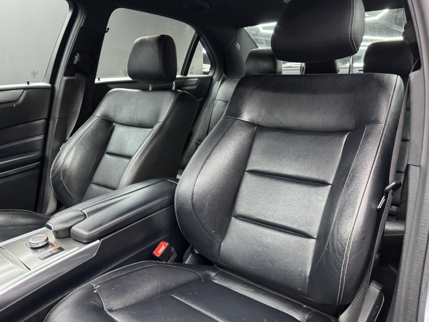 Used Mercedes-Benz E Class 2015 for sale - 77377656: Photo 13