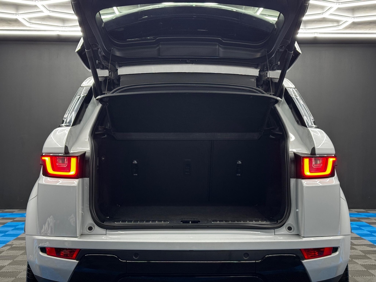 Used Land Rover Range Rover Evoque for sale - 76727295: Photo 41