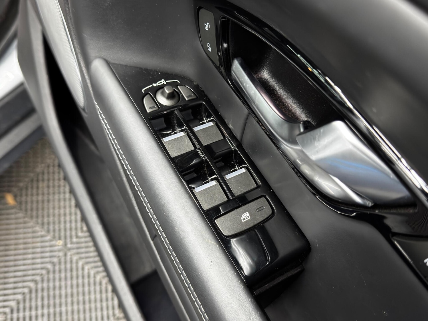 Used Land Rover Range Rover Evoque for sale - 76727295: Photo 46