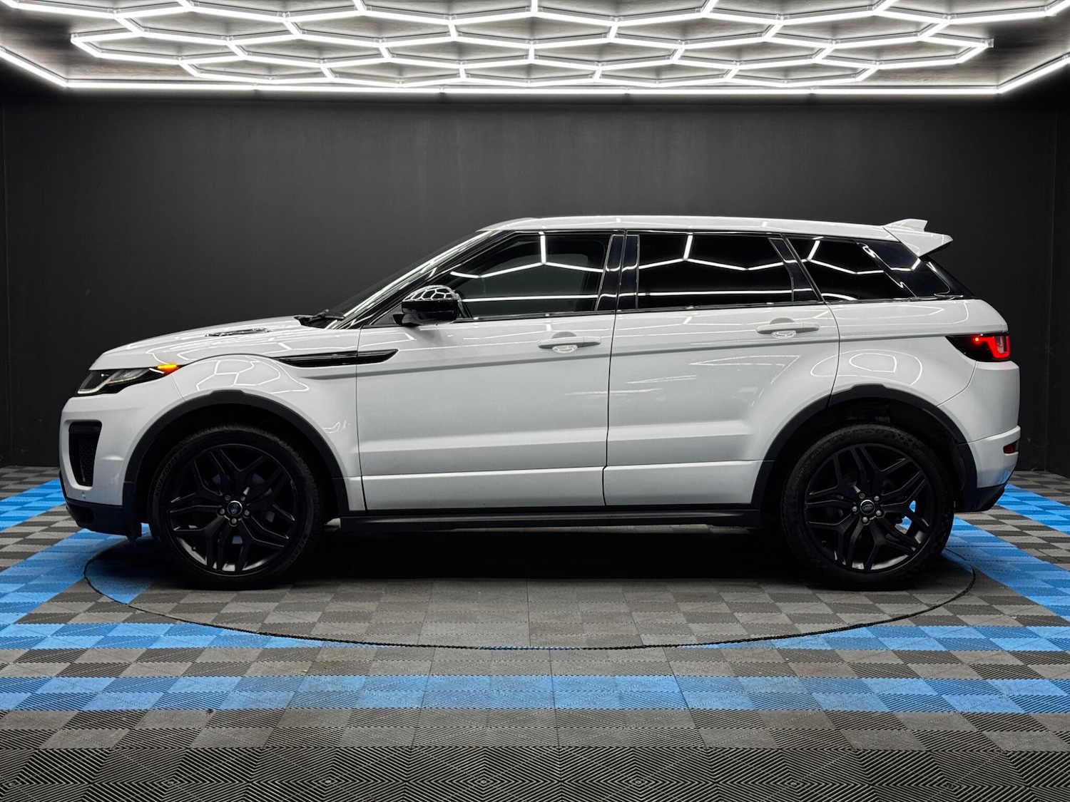 Used Land Rover Range Rover Evoque for sale - 76727295: Photo 8