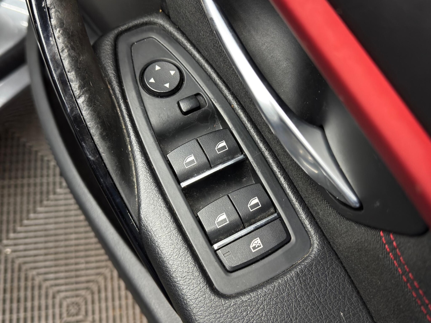 Used BMW 3 Series 2017 for sale - 77440978: Photo 41