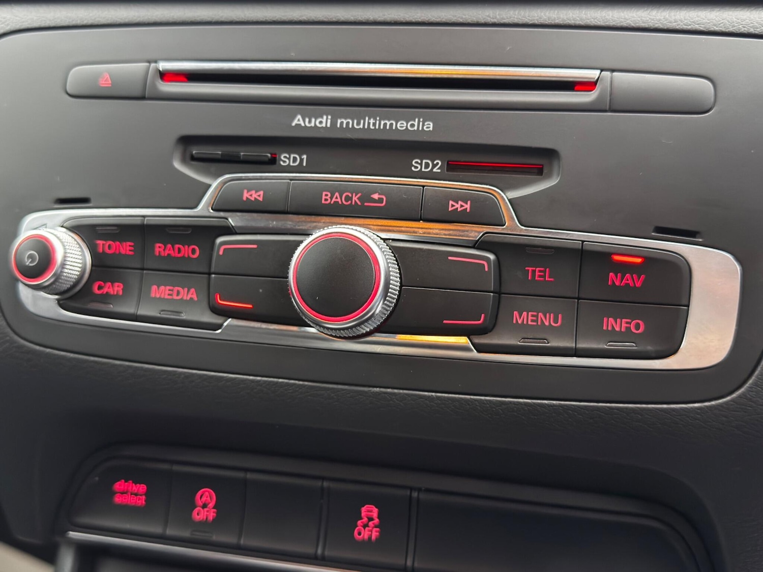 Used Audi Q3 for sale - 76994735: Photo 27