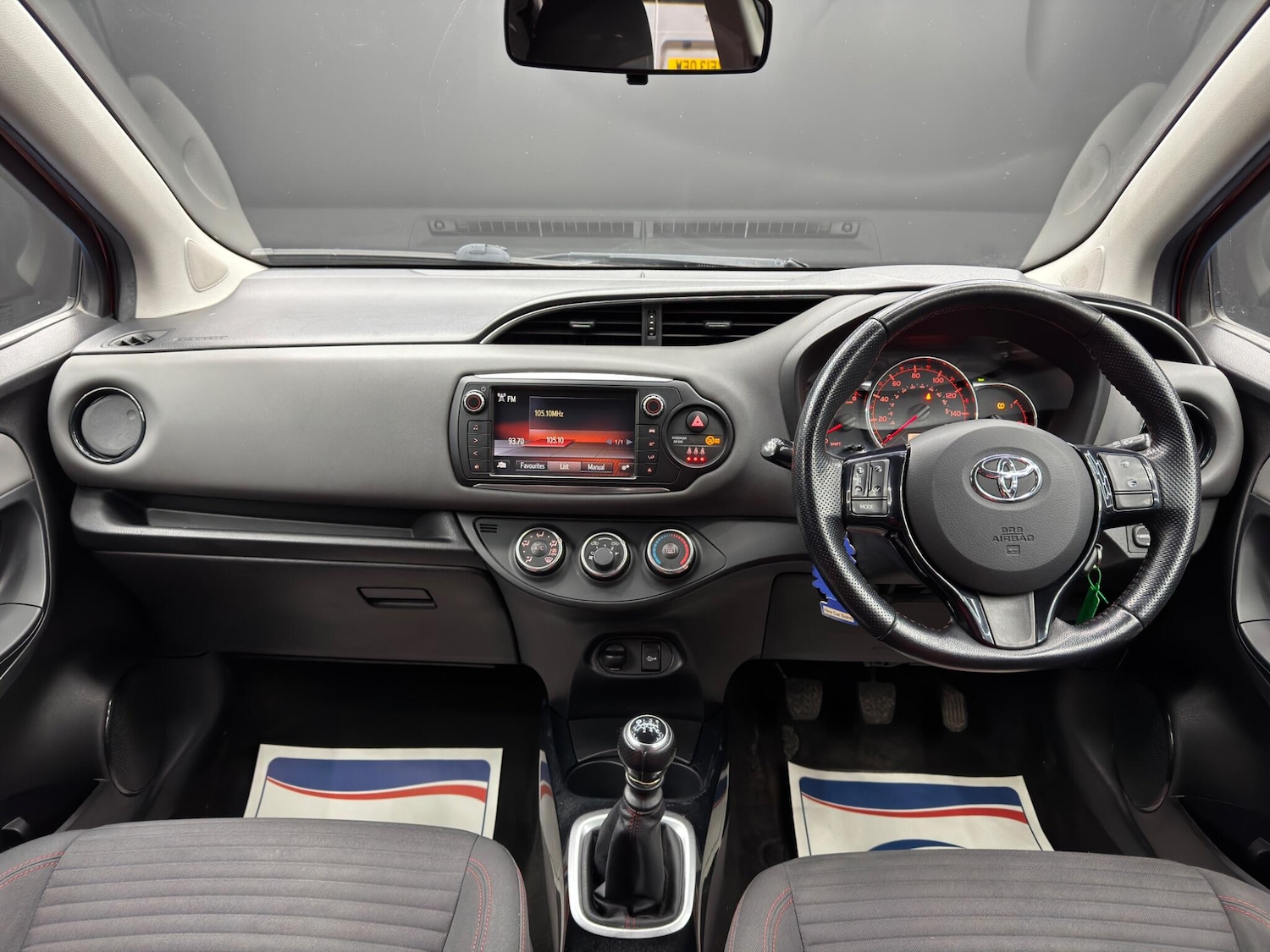 Used Toyota Yaris 2015 for sale - 77396407: Photo 10