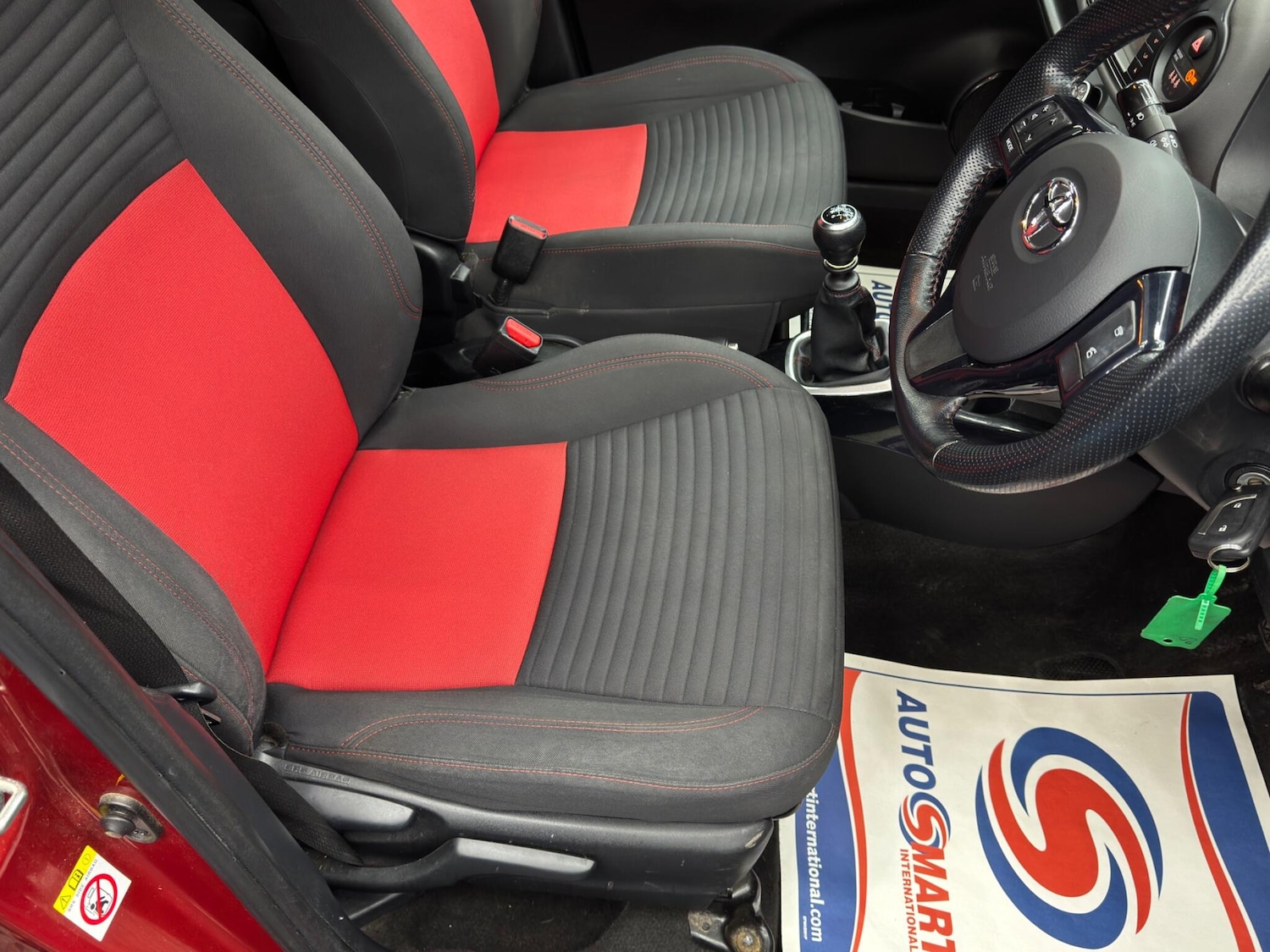 Used Toyota Yaris 2015 for sale - 77396407: Photo 13