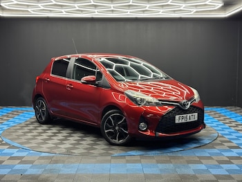 Used Toyota Yaris 2015 for sale - 77396407: Photo