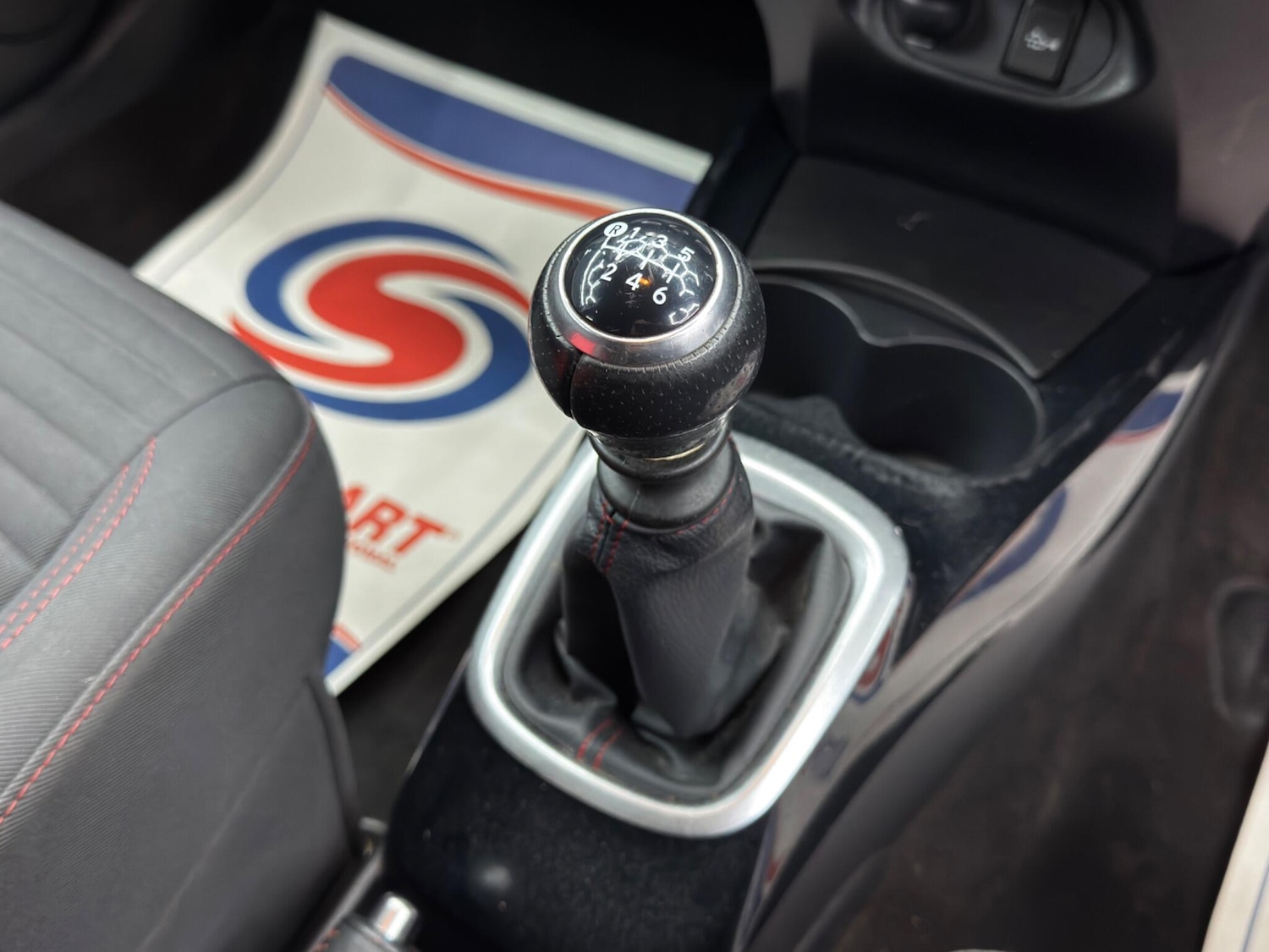 Used Toyota Yaris 2015 for sale - 77396407: Photo 24