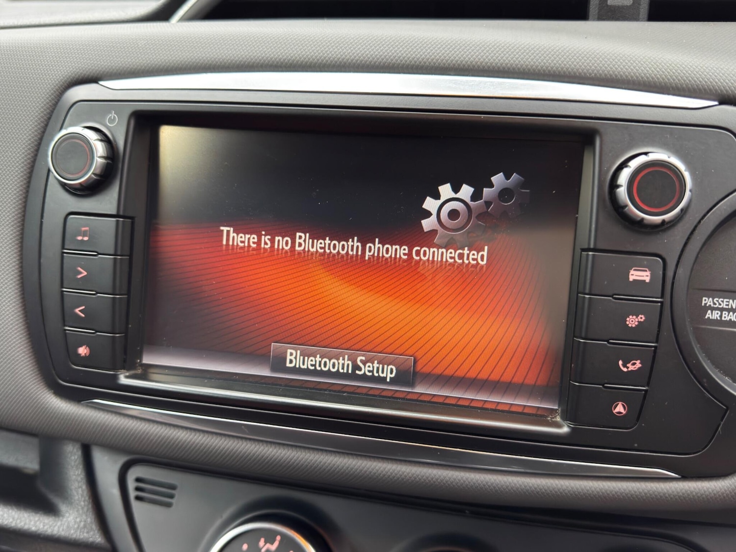 Used Toyota Yaris 2015 for sale - 77396407: Photo 29