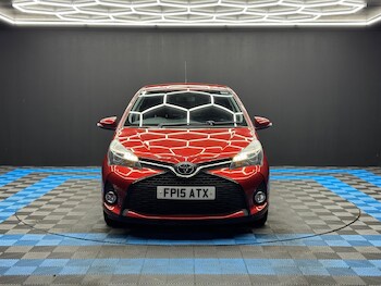 Used Toyota Yaris 2015 for sale - 77396407: Photo