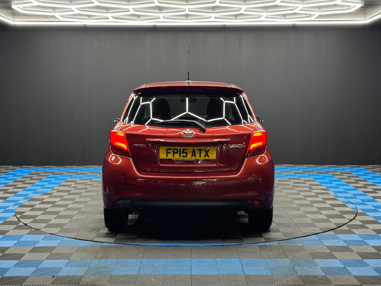 Used Toyota Yaris 2015 for sale - 77396407: Photo 6