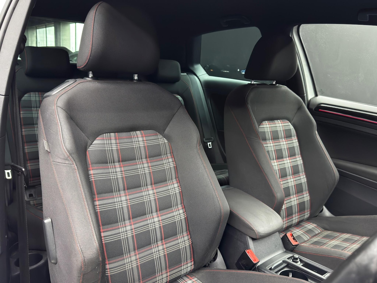 Used Volkswagen Golf 2014 for sale - 77238485: Photo 12