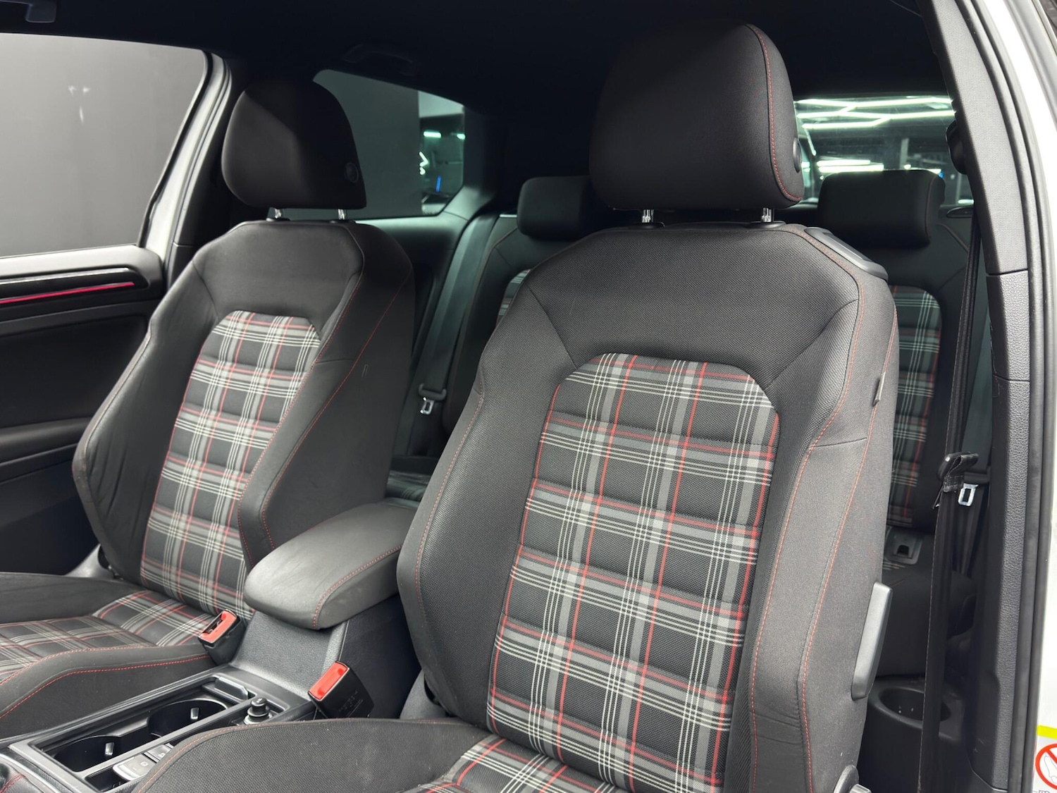 Used Volkswagen Golf 2014 for sale - 77238485: Photo 14