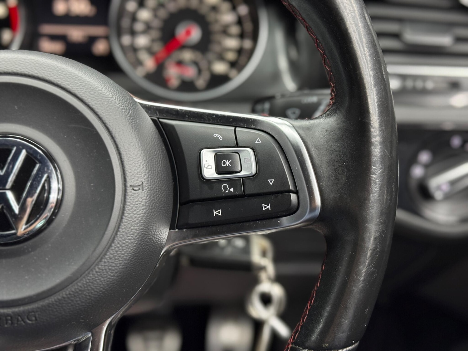 Used Volkswagen Golf 2014 for sale - 77238485: Photo 20