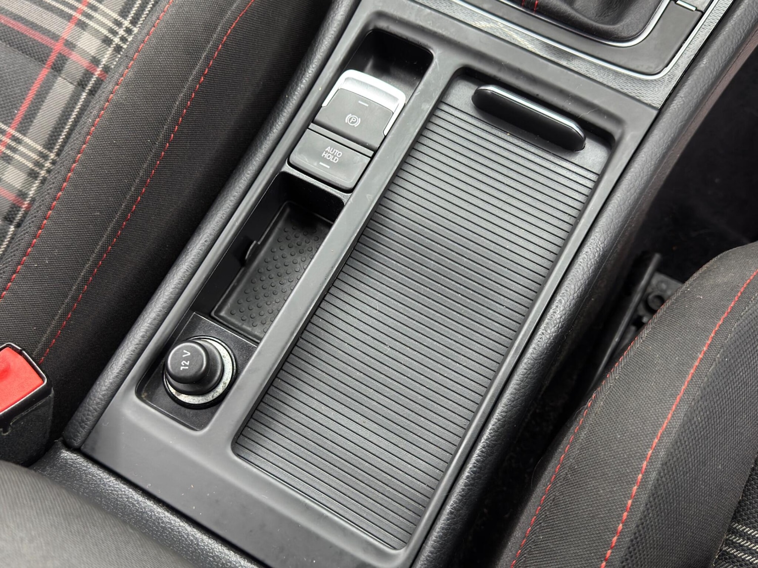 Used Volkswagen Golf 2014 for sale - 77238485: Photo 23