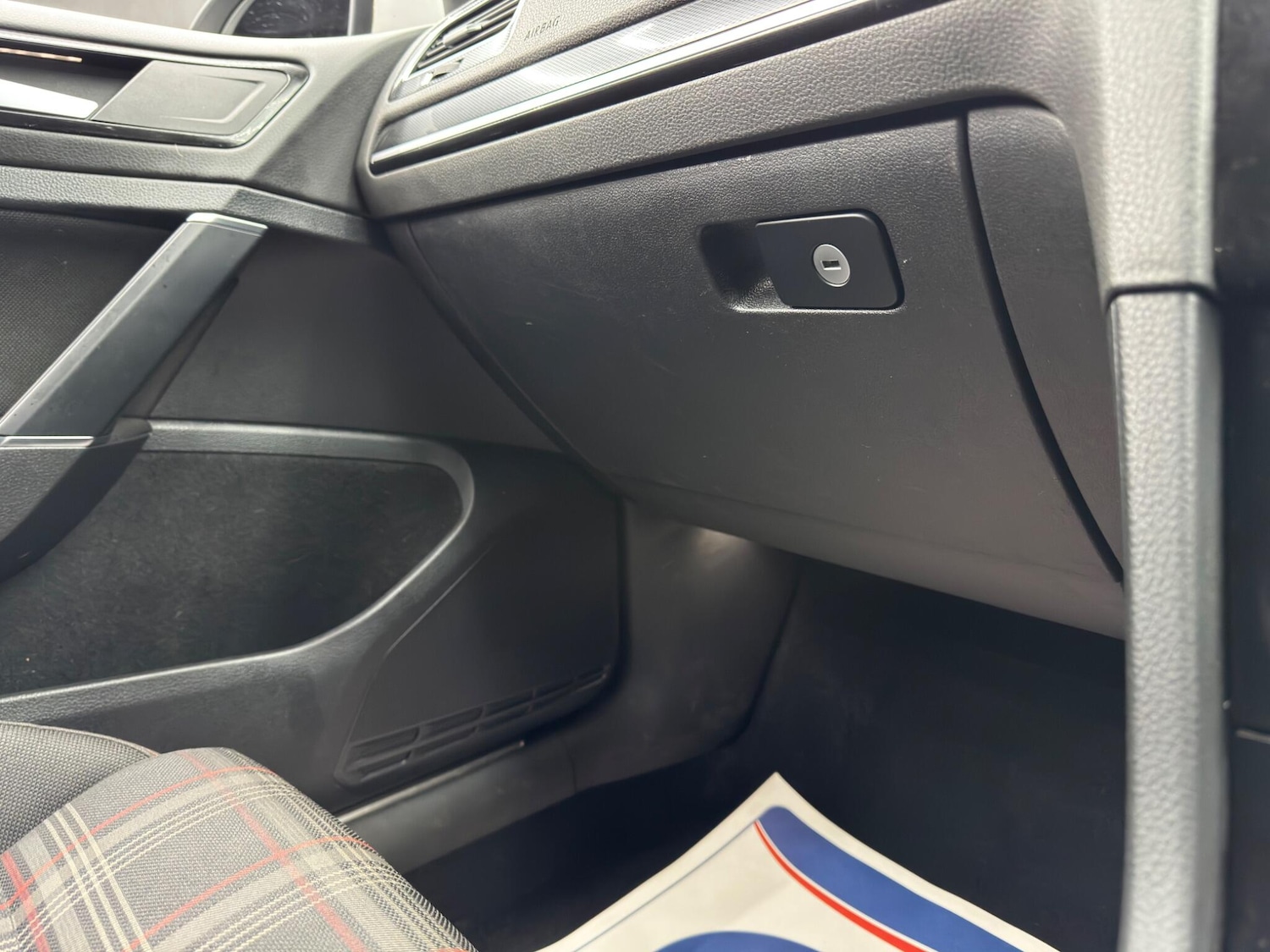 Used Volkswagen Golf 2014 for sale - 77238485: Photo 36