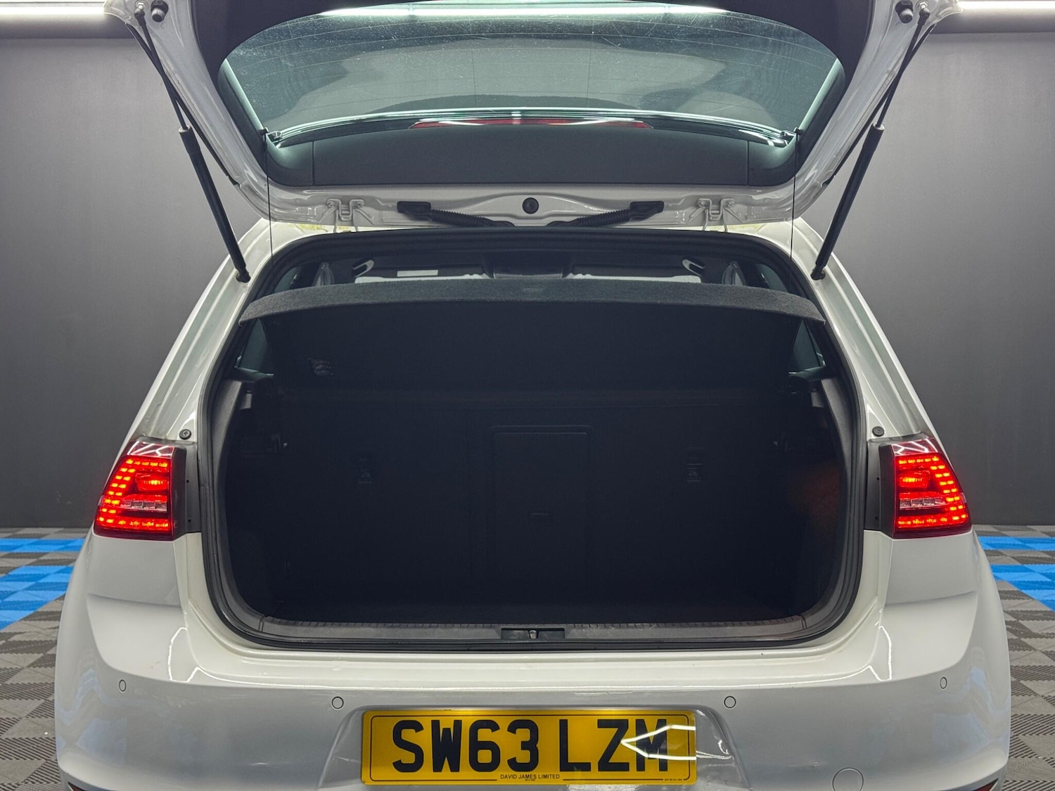 Used Volkswagen Golf 2014 for sale - 77238485: Photo 38