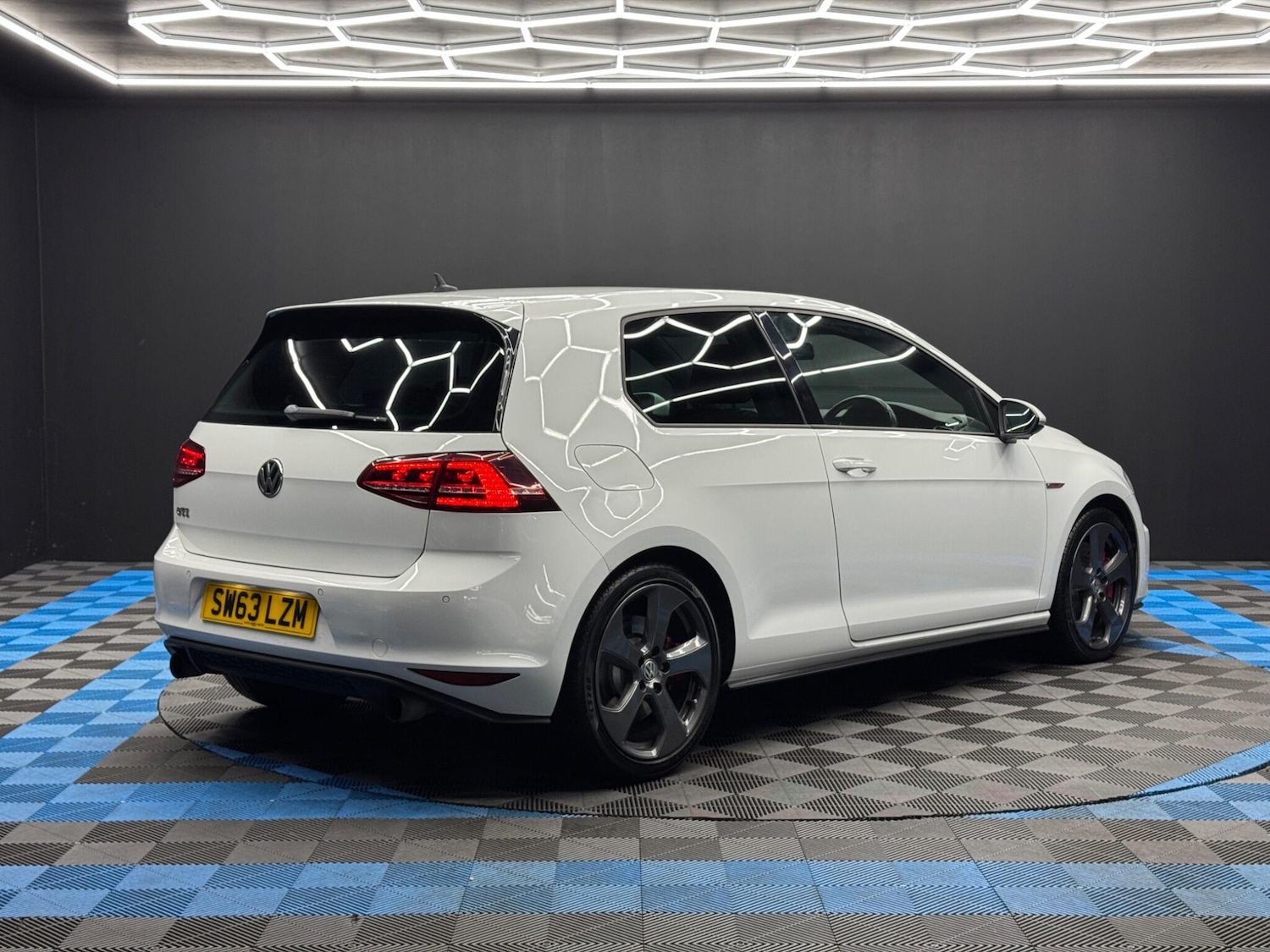 Used Volkswagen Golf 2014 for sale - 77238485: Photo 5