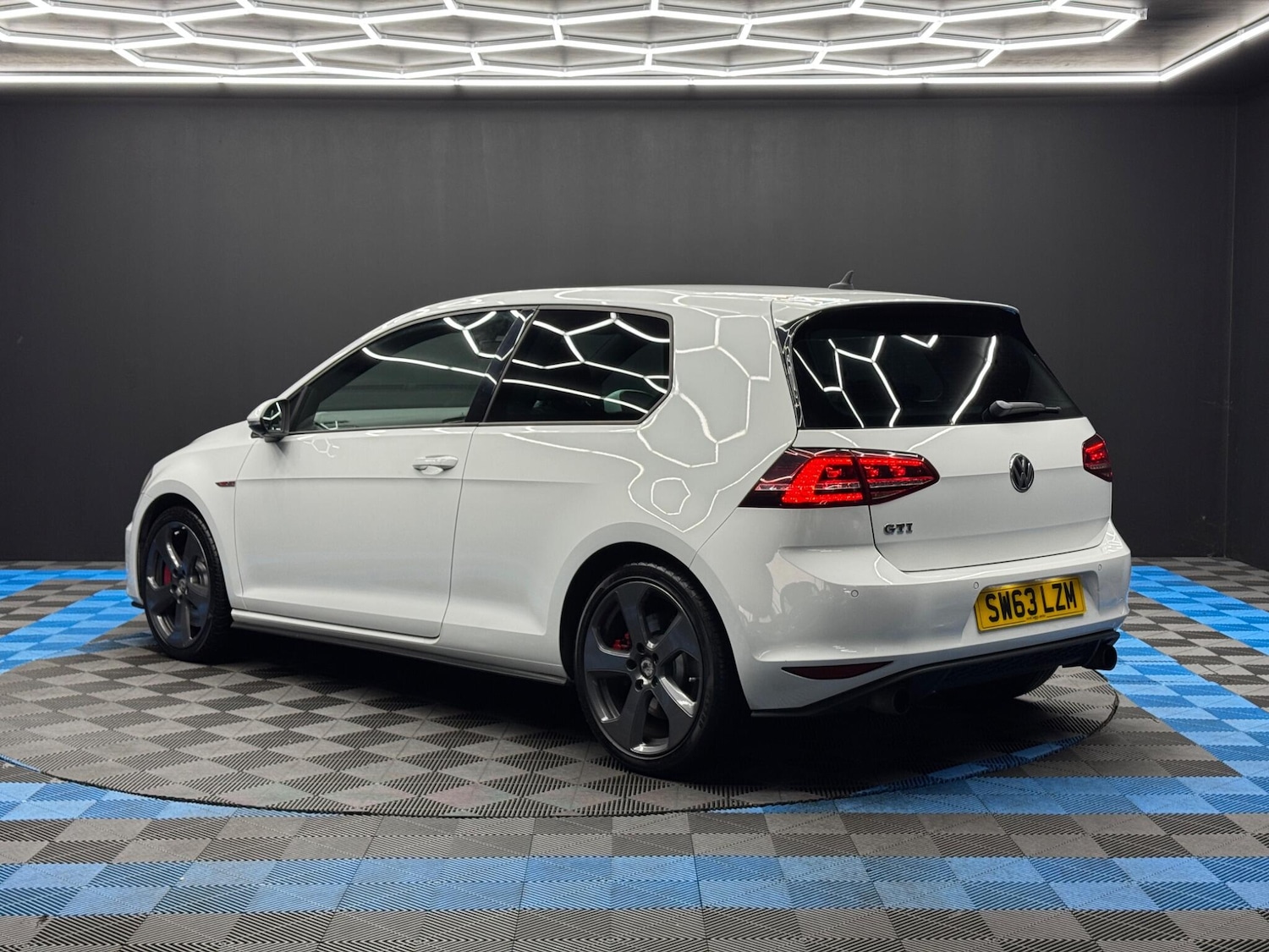 Used Volkswagen Golf 2014 for sale - 77238485: Photo 7