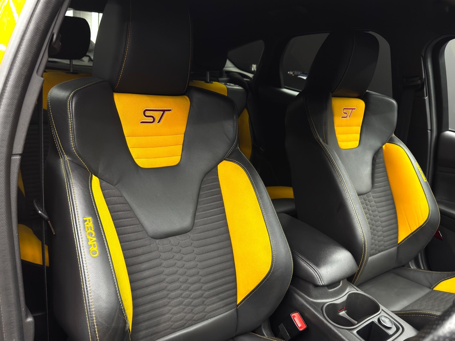 Used Ford Focus 2013 for sale - 76913807: Photo 12