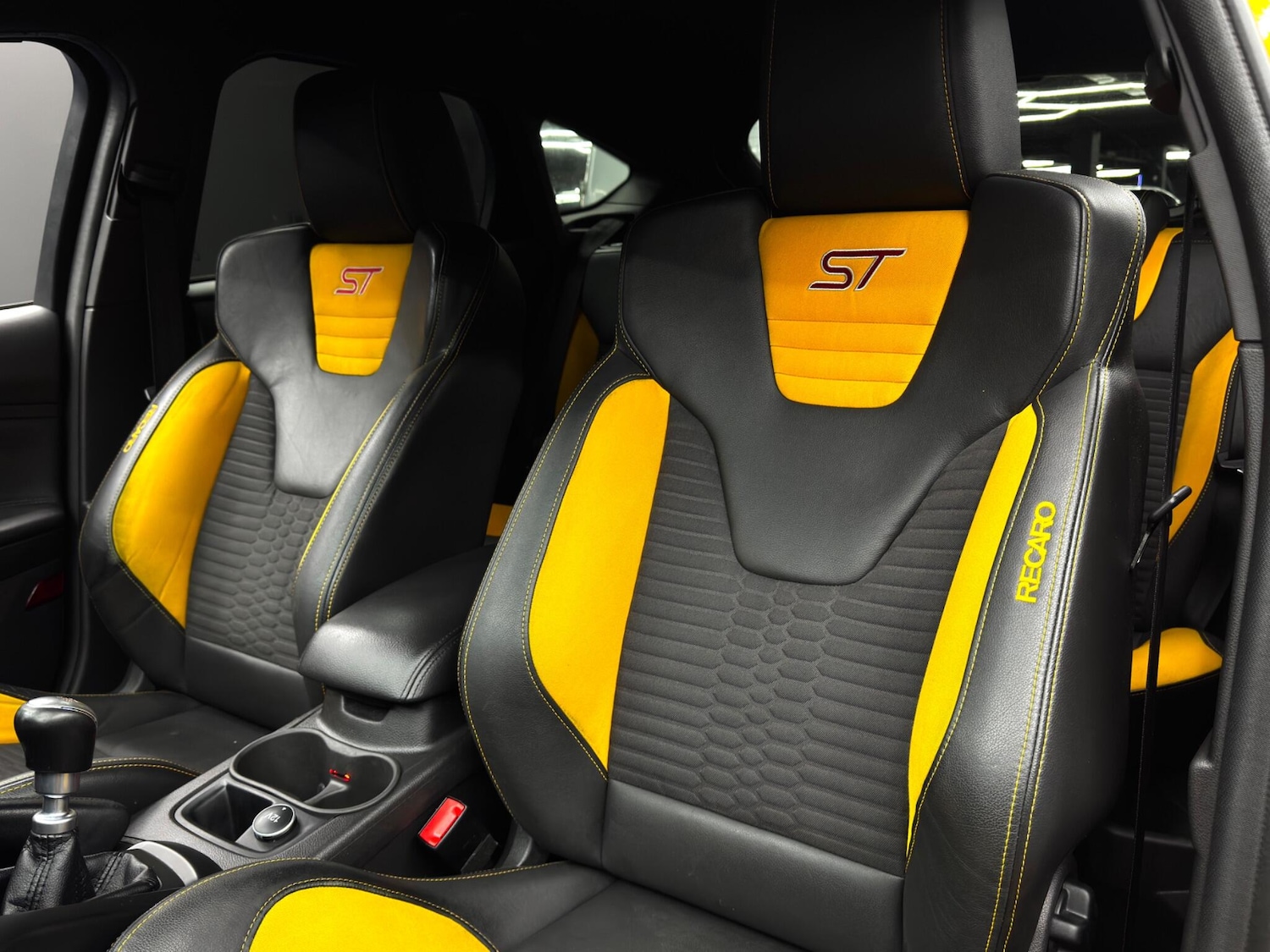 Used Ford Focus 2013 for sale - 76913807: Photo 14