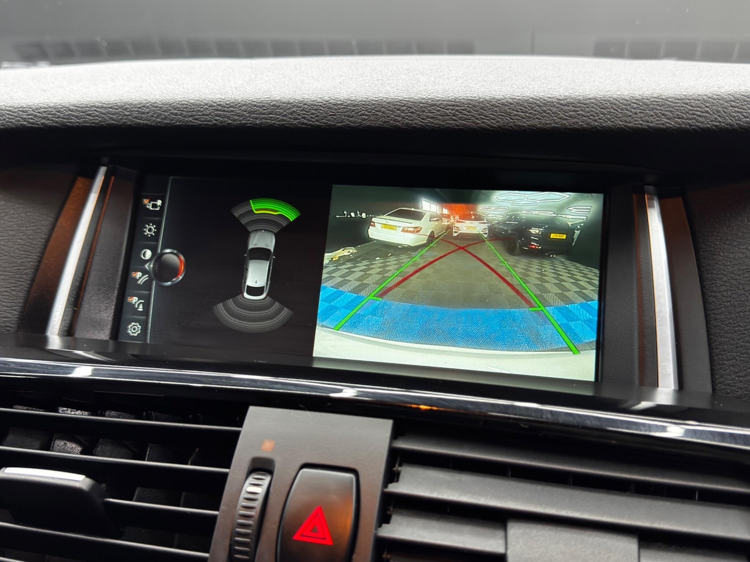 Used BMW X4 2017 for sale - 76620438: Photo 35