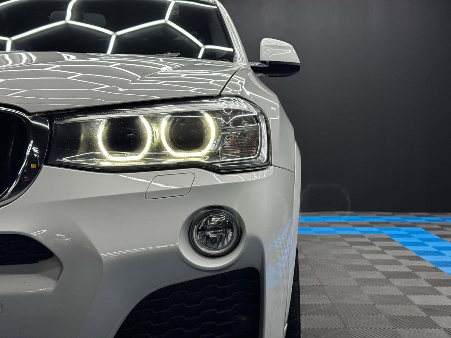 Used BMW X4 2017 for sale - 76620438: Photo 46